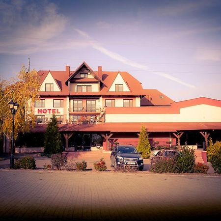 Hotel Kruk Smardzewice Exterior foto